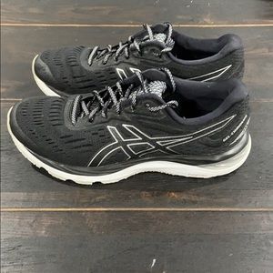Womens Asics Gel Cumulus 20, Size 8.5